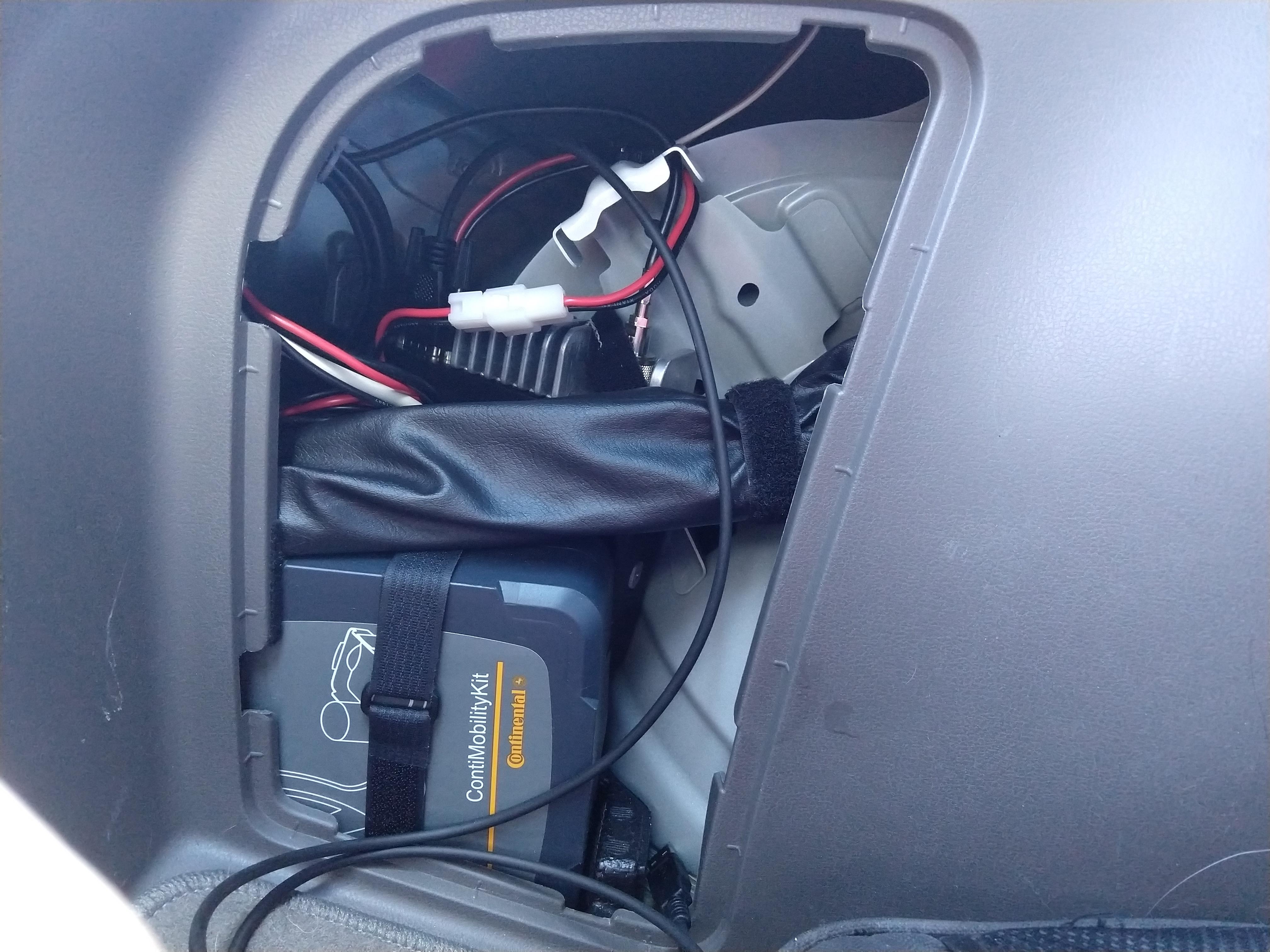 radio in rear compartment